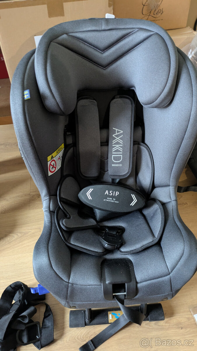 Axkid Minikid 2 (2022/2023) + poťah