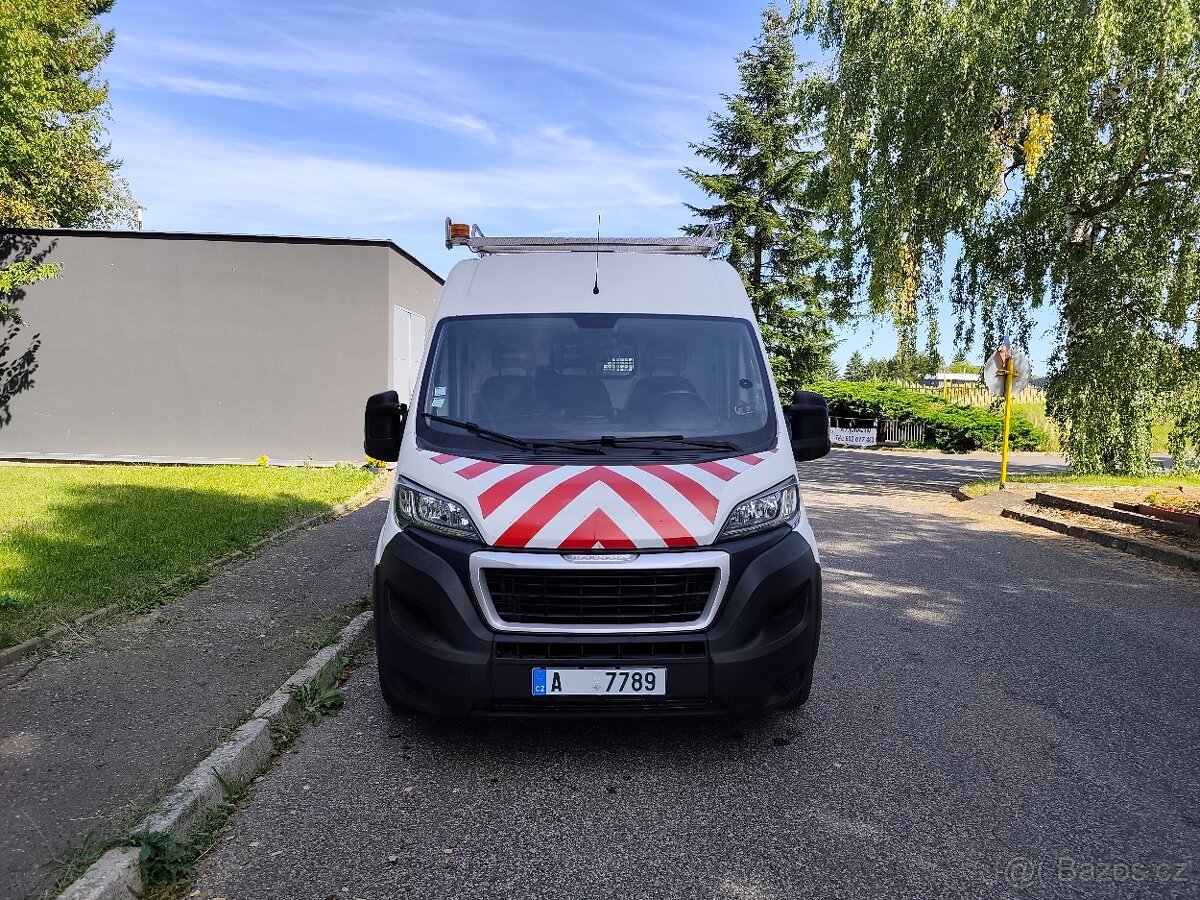 Pojízdná dílna s vestavbou PEUGEOT BOXER - PROFI ÚPRAVA
