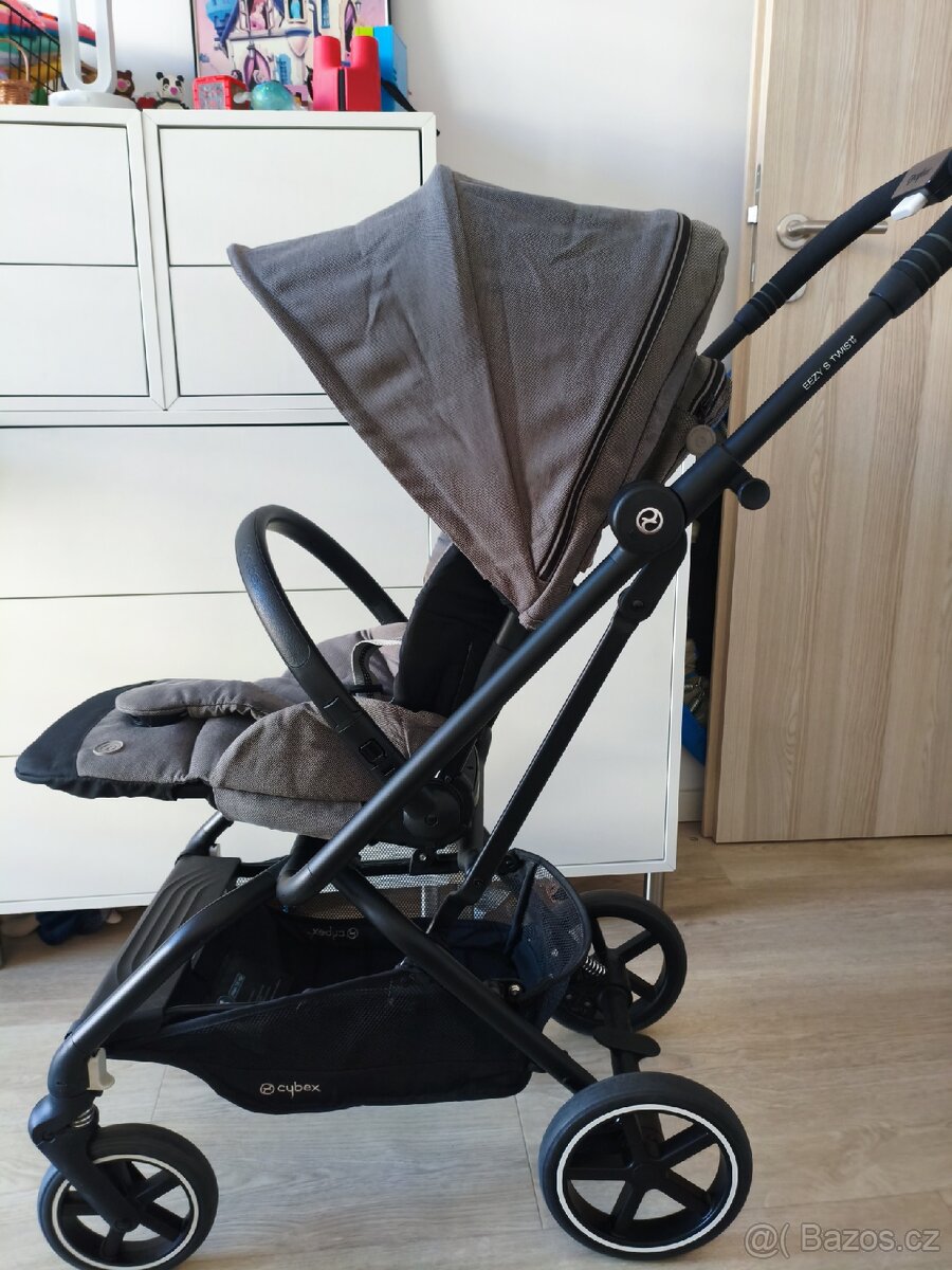 Cybex Easy S Twist+ 2 BLK