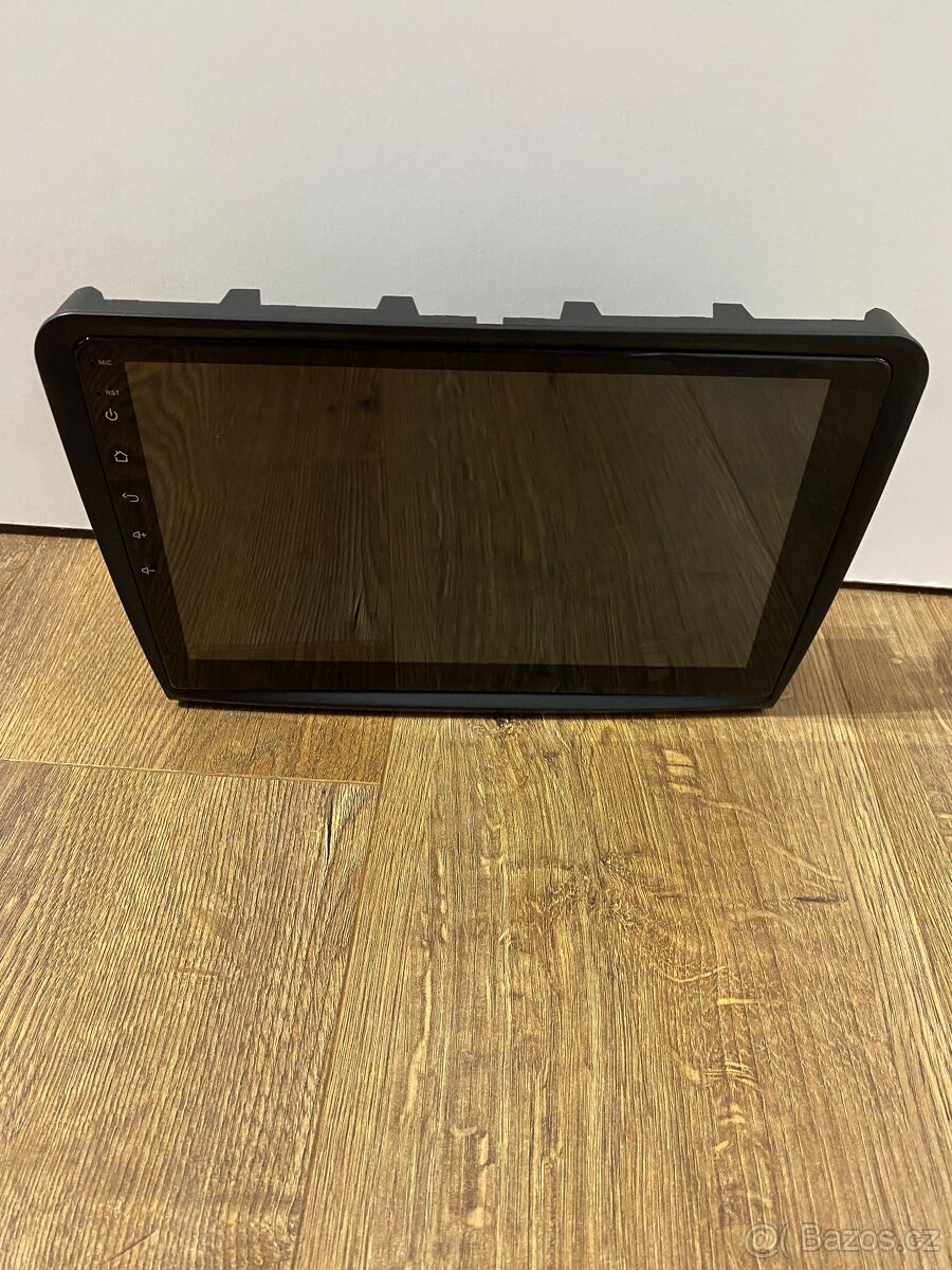 ANDROID AUTORÁDIO 10 PALCU SUPERB II
