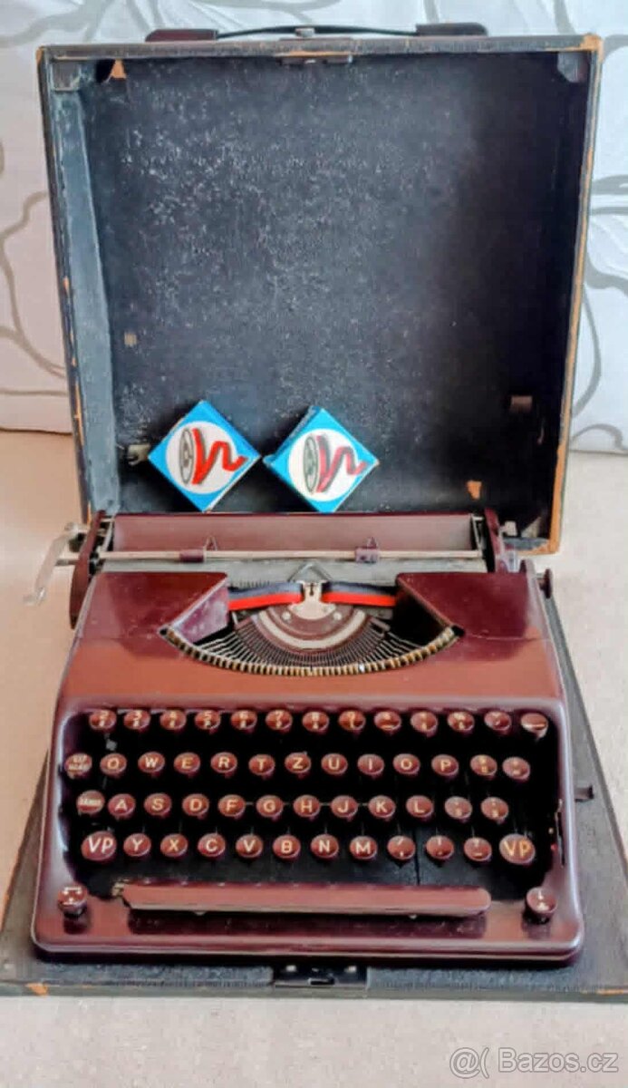 Psací stroj