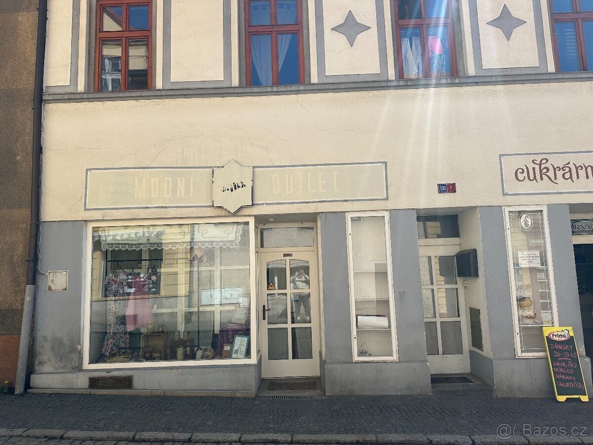 Pronajmu byt 2+kk v Úštěku