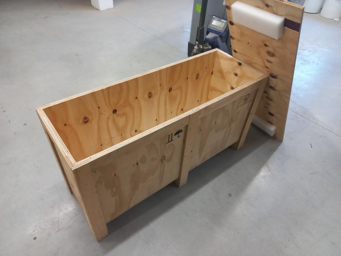 Přepravní bedna / box z překližky