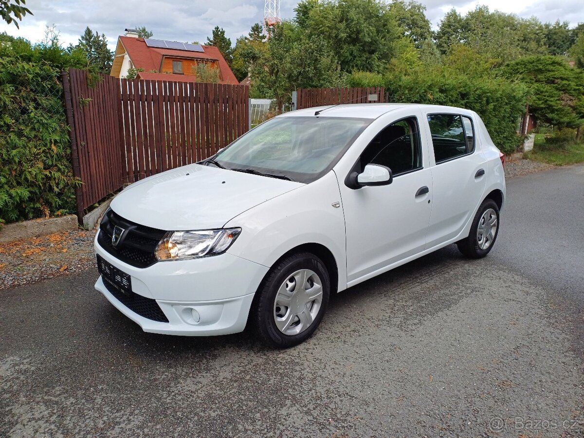 1.majitel Dacia Sandero 1.2....71400km