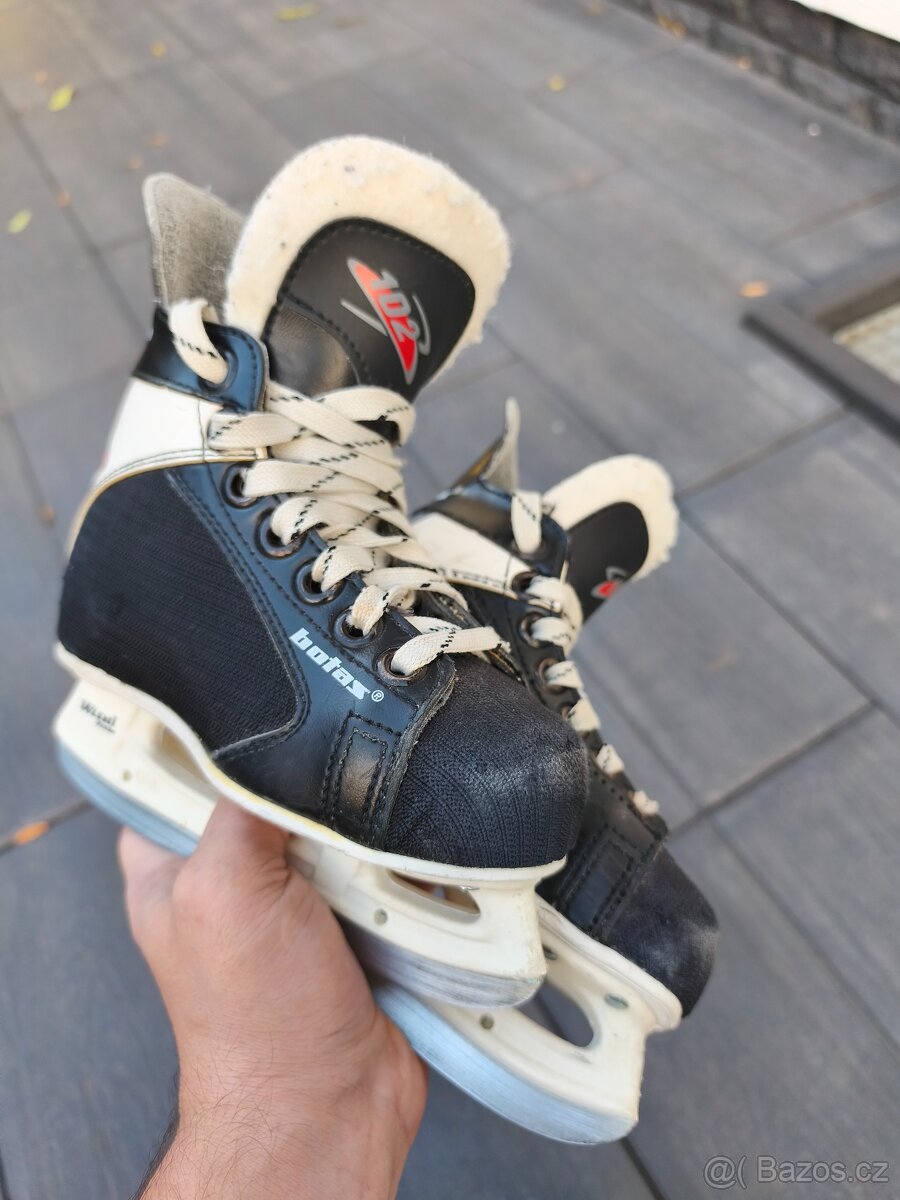 Dětské brusle Botas (Eur 27)