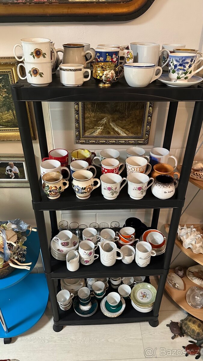 Velká sbírka hrnečků