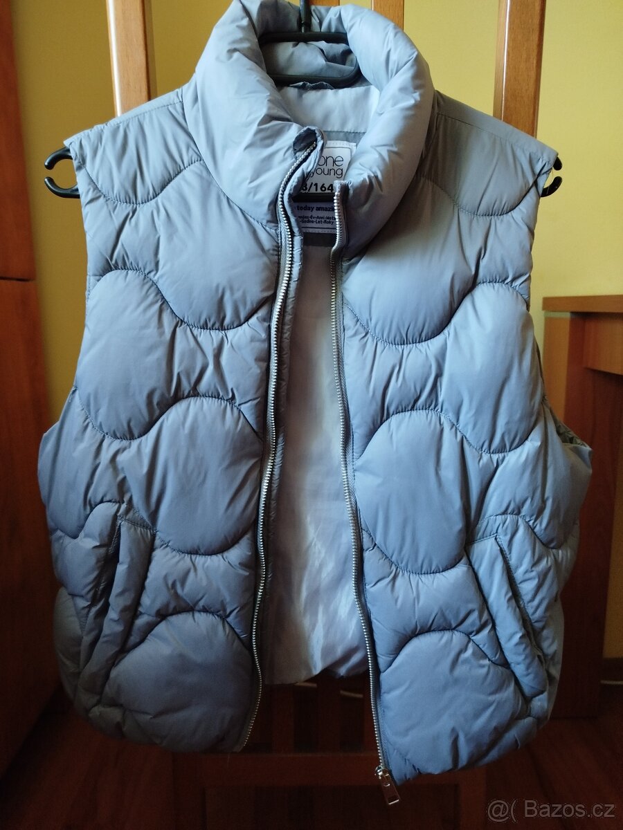dívčí vesta Page One Young (Takko)vel.158/164