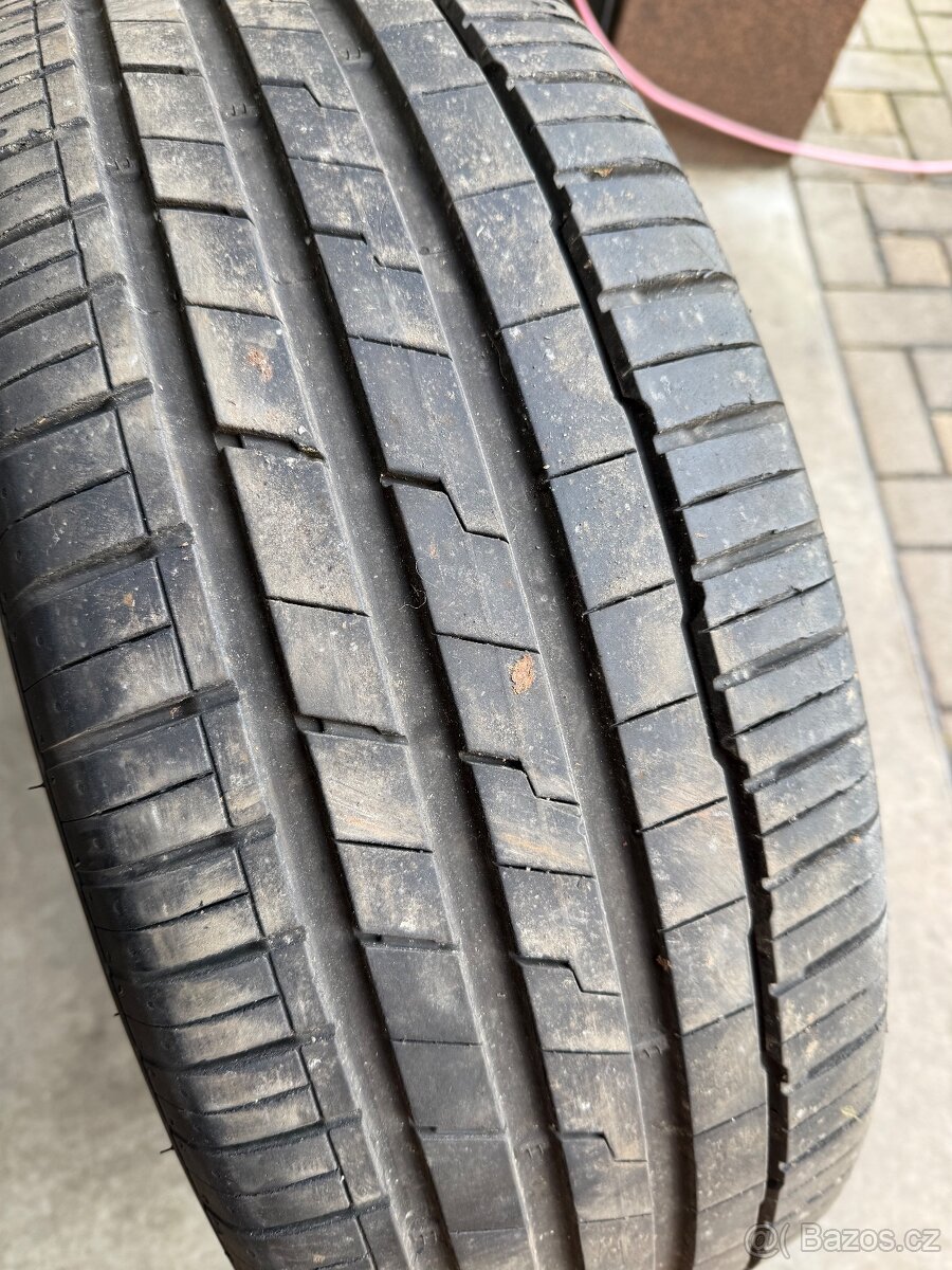 Hankook 235/55R19 letní