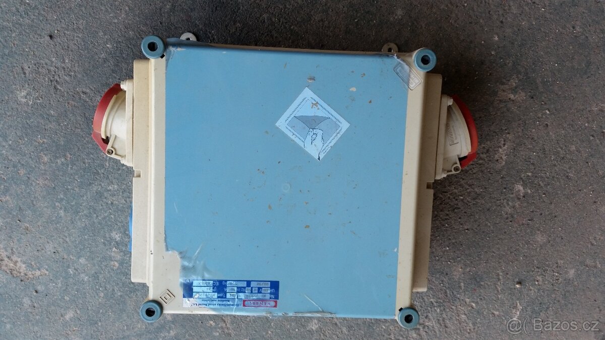 rozdělovač napájení