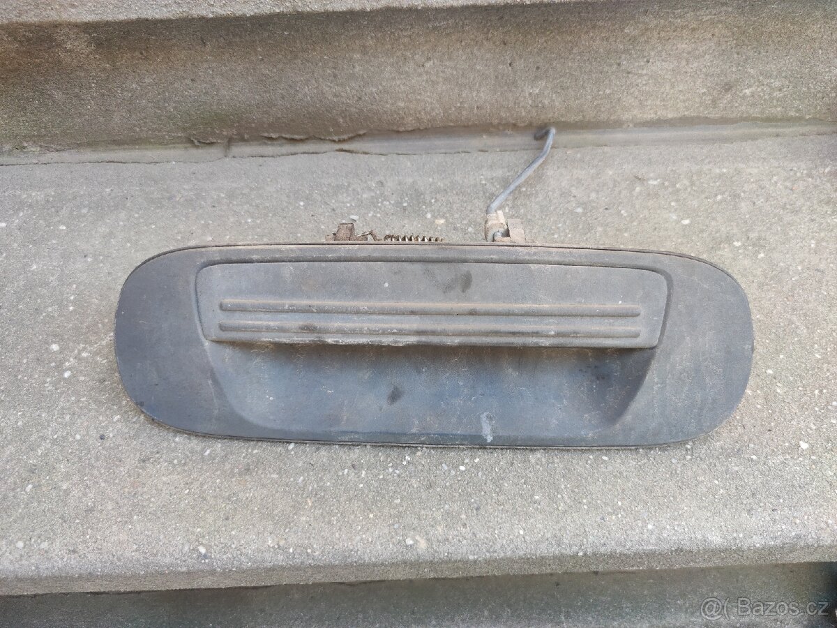 Kia Sportage I klika 5 dveří