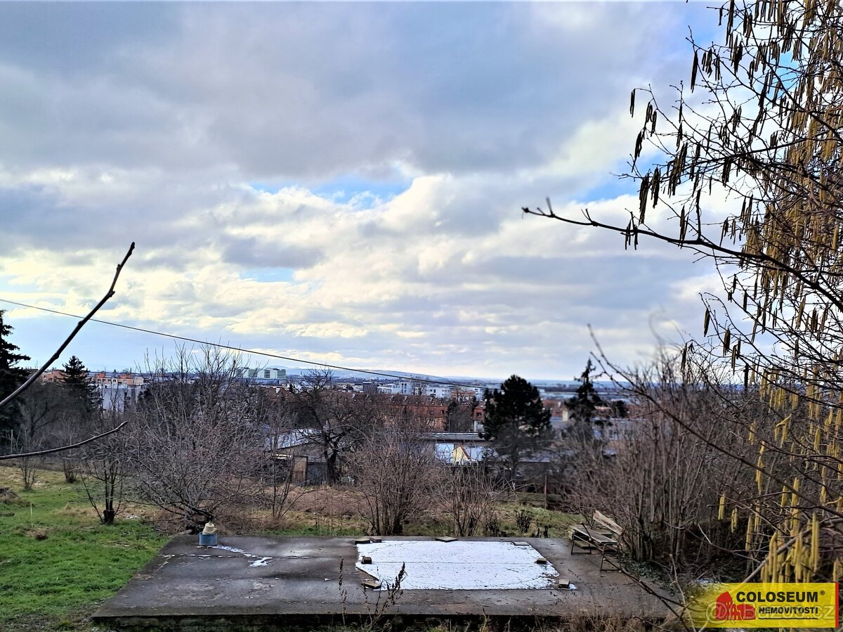 Brno - Slatina, pozemek pro komerční výstavbu 1 245 m2 - poz
