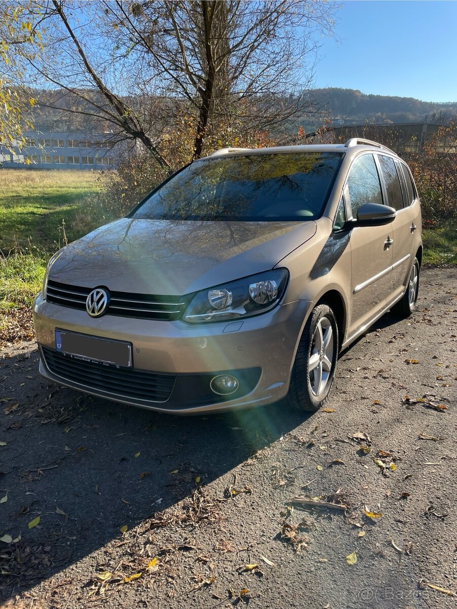 VW Volkswagen Touran 2.0TDi, 103kW, DSG, rv: 2011