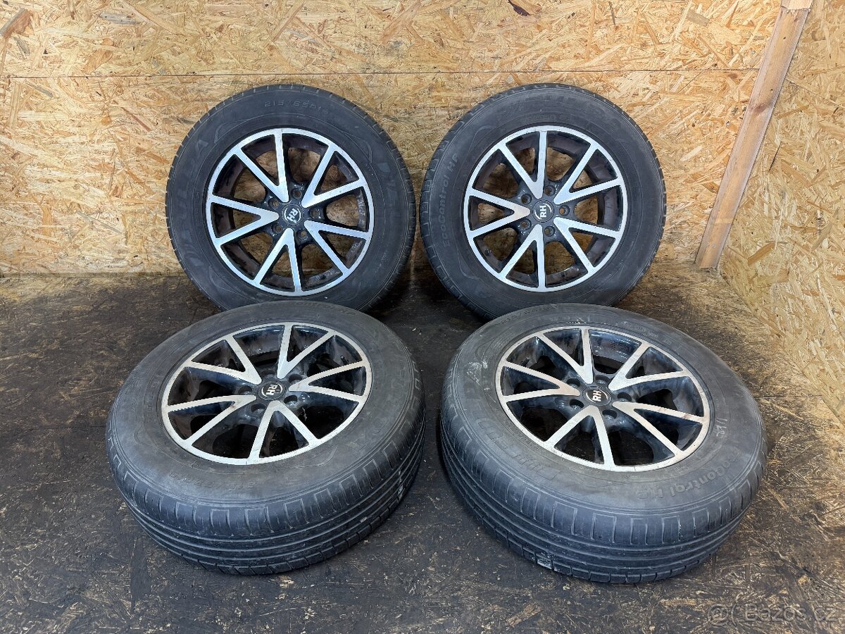 SADA ALU KOL 215/65 R16 7JX16EH2+ ET45 5X112 72.5x67,1mm