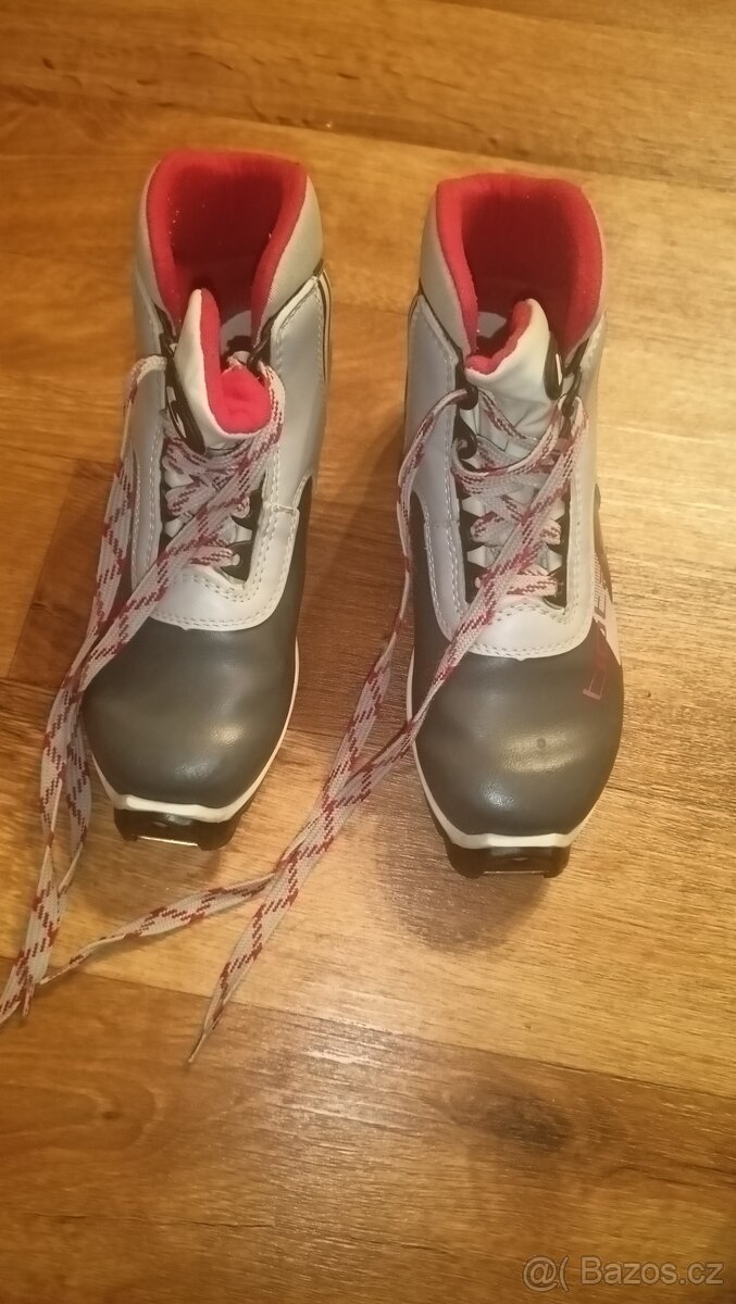 Běžecké boty Botas, EU 36, SNS