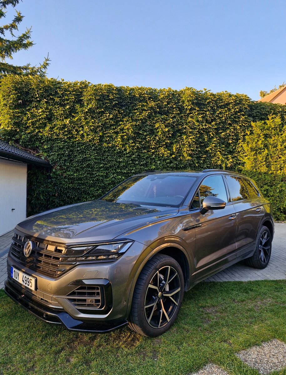 VW Touareg V6, R-Line, Tažné, Zatáčecí zadní náprava