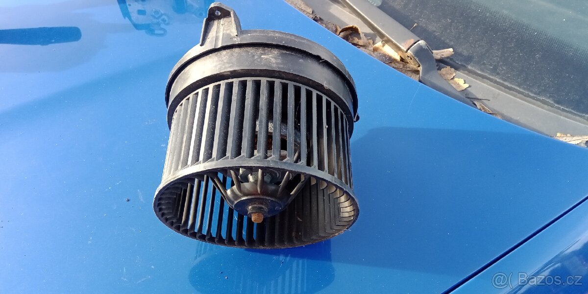 Land rover freelander - ventilátor topeni