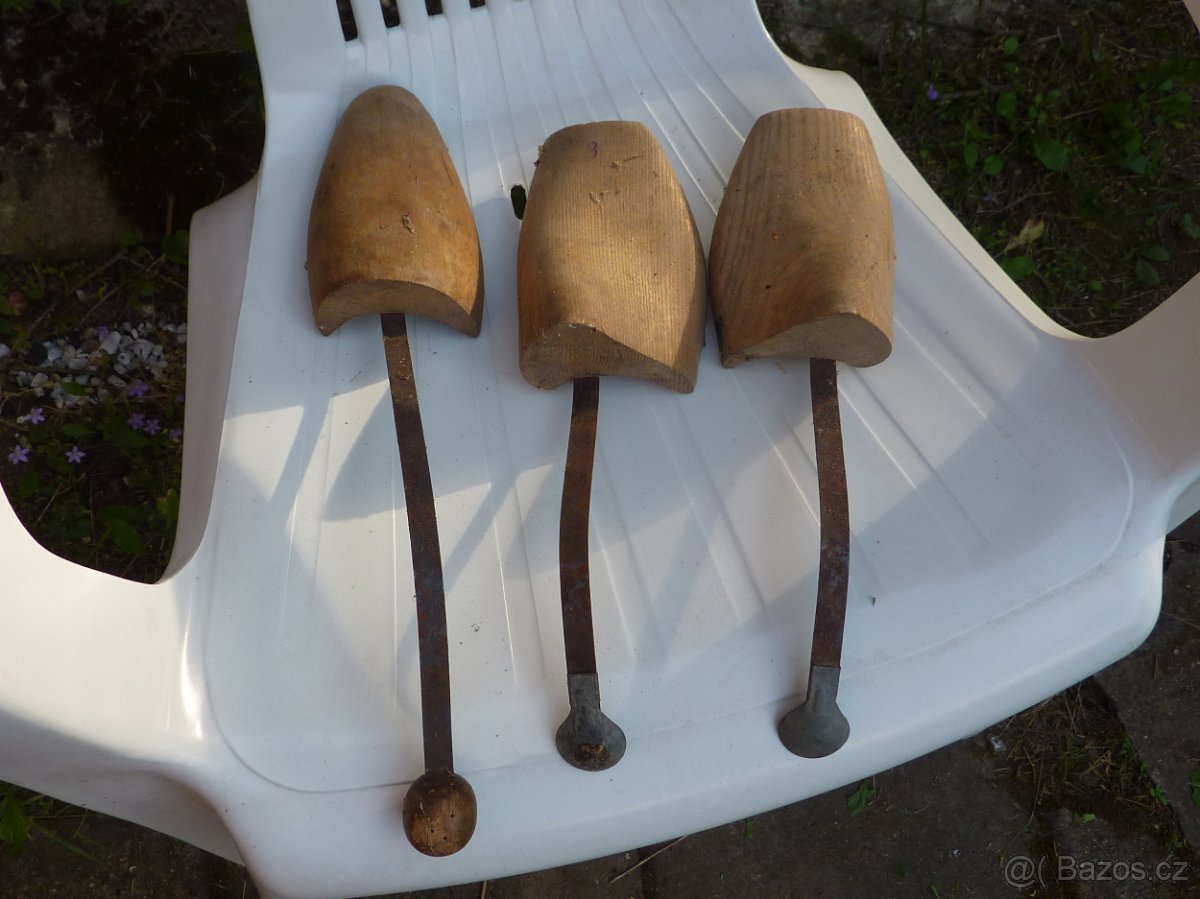 Prodám kopyta do bot