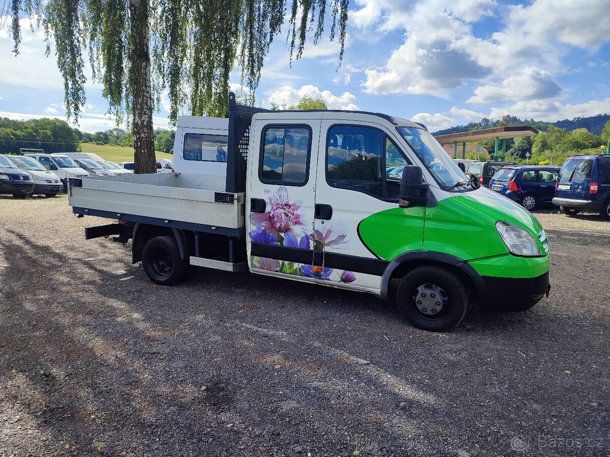 Iveco Daily 3.0 JTD 7míst tažné dvoumontáž DPH