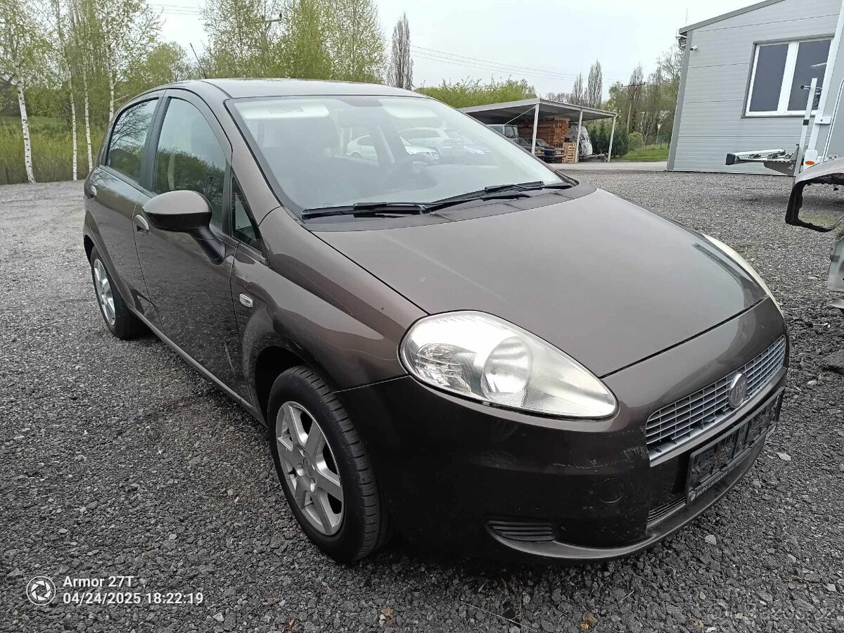 Fiat Grande Punto -- náhradní díly