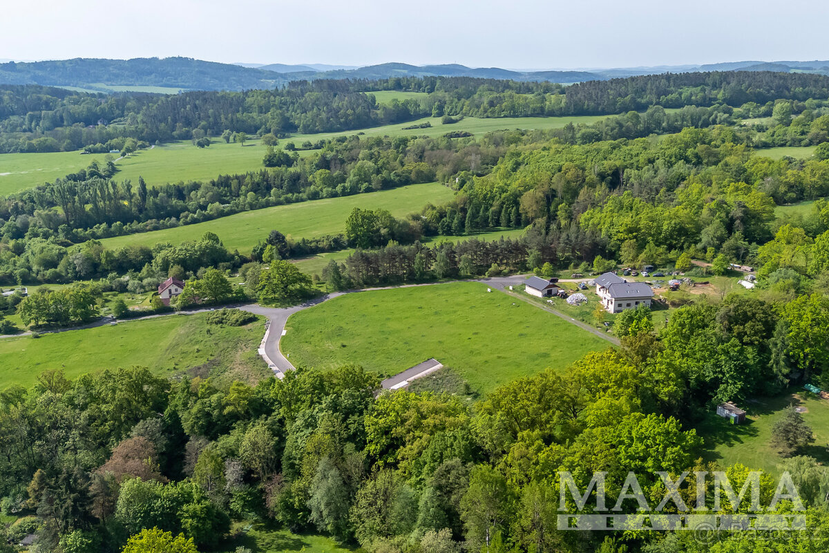 Prodej, pozemek, 3200m2, Buš