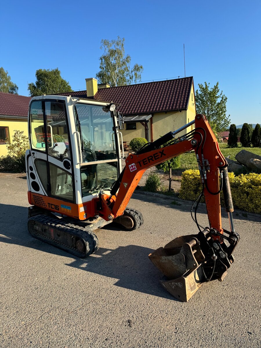 Minibagr Terex tc16 2008 3x lzice