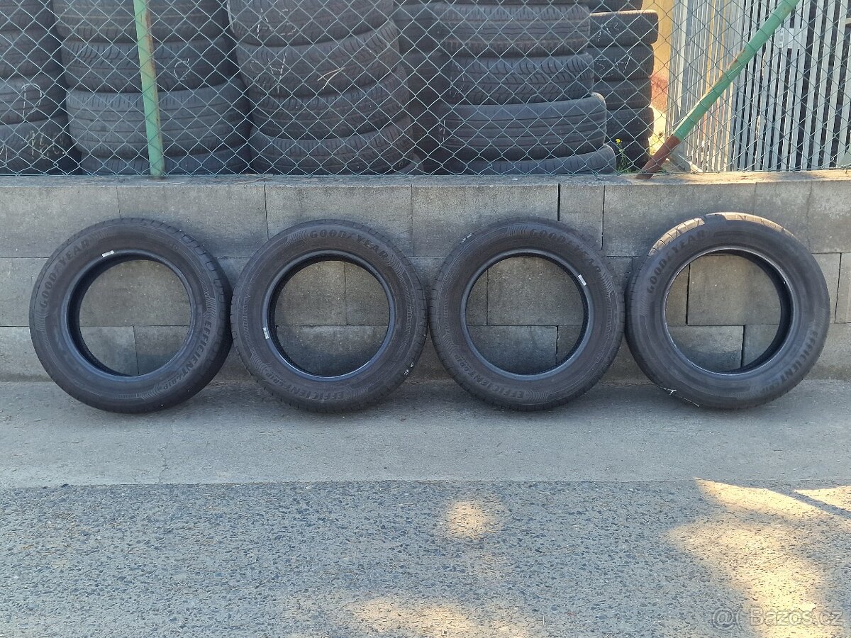 205/60/16 Letní pneu Goodyer Eficient Grip DOT22