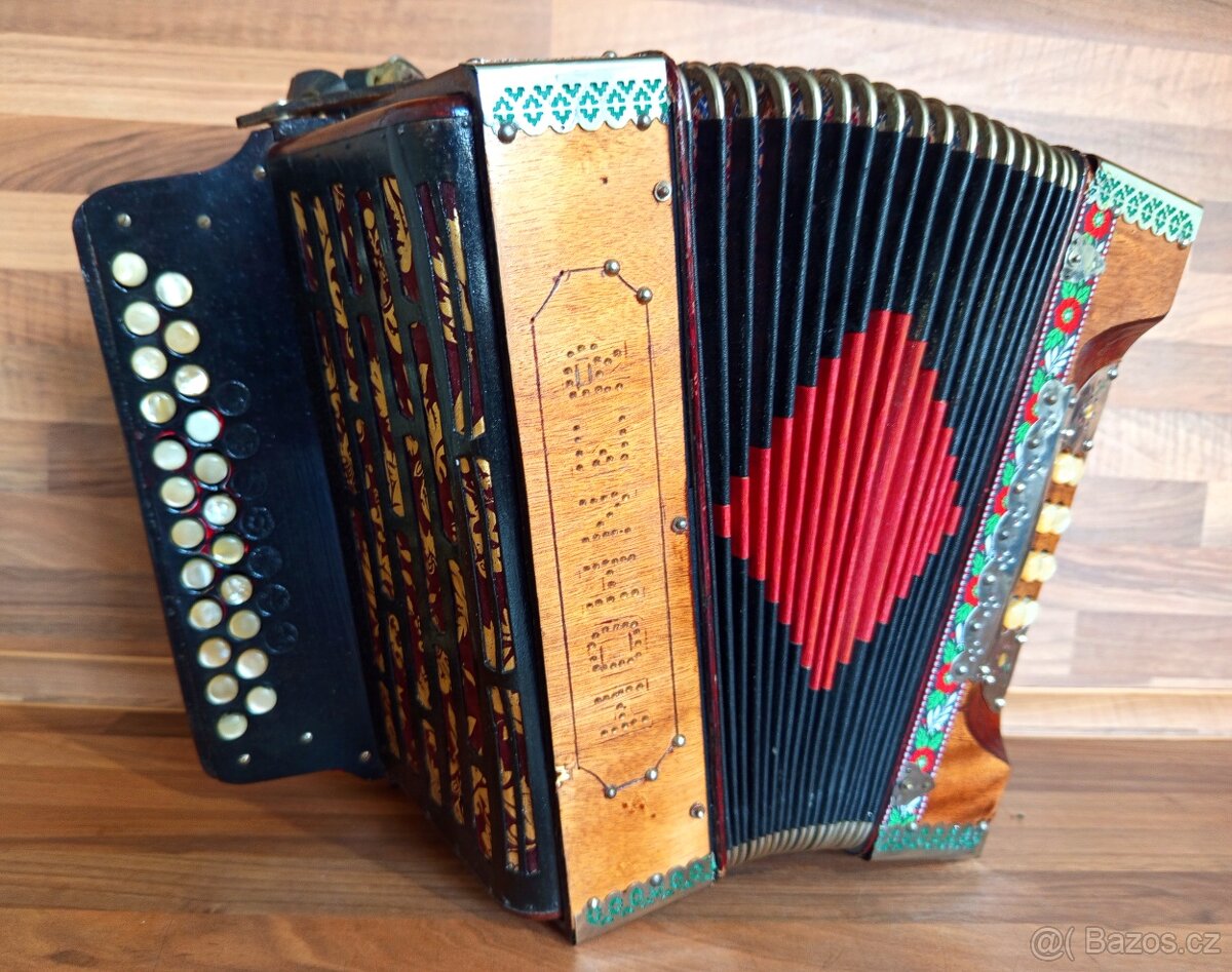 Heligonka (harmonika,akordeon) Hohner
