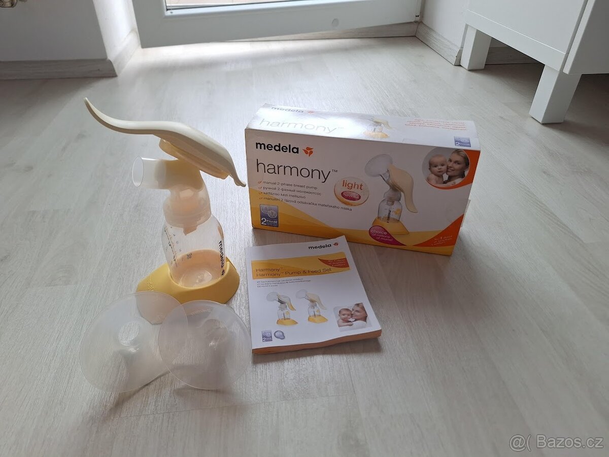 MEDELA manuální odsávačka HARMONY LIGHT + 2 nástavce