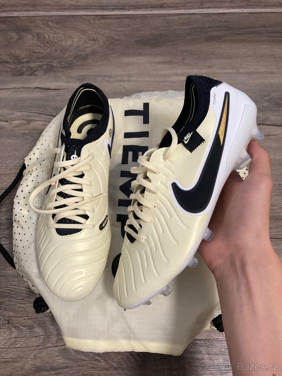 Nike Legend 10 Elite FG