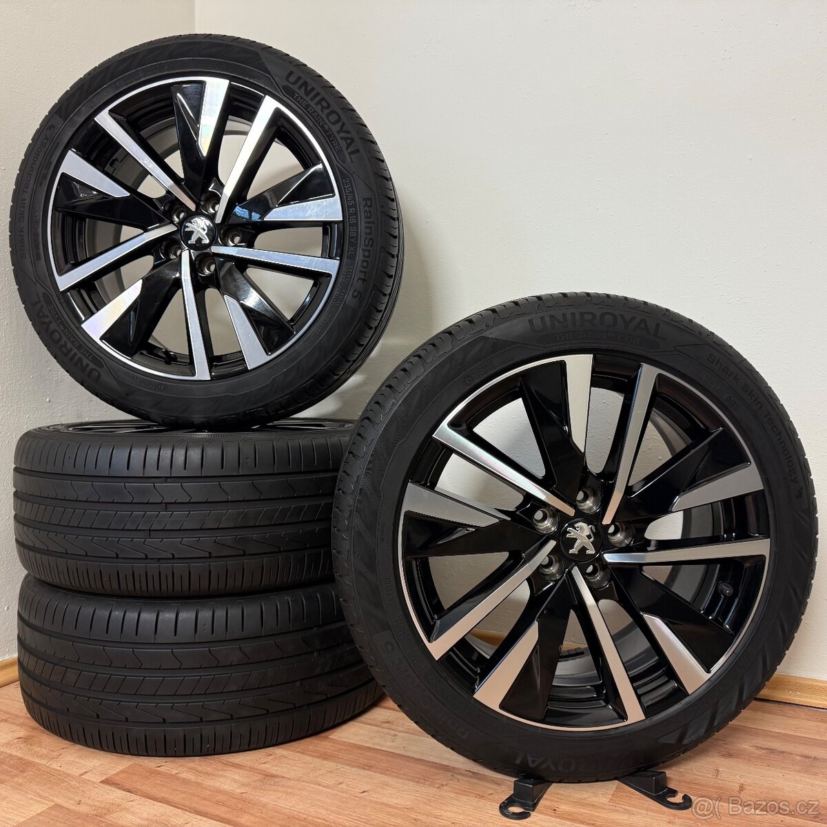 PEUGEOT 508 SW 5x108 R18 ET44+LETNÍ 235/45R18 6mm