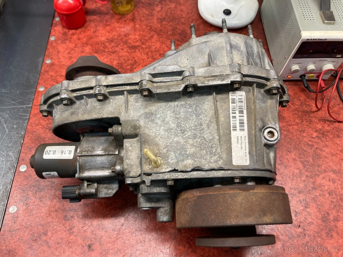 Rozvodovka Jeep Grand Cherokee SRT8 6.1 NV146 Transfer case