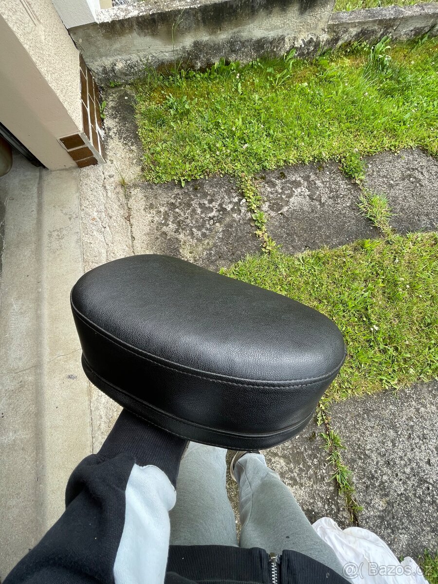 Jawa 555/550 sedlo