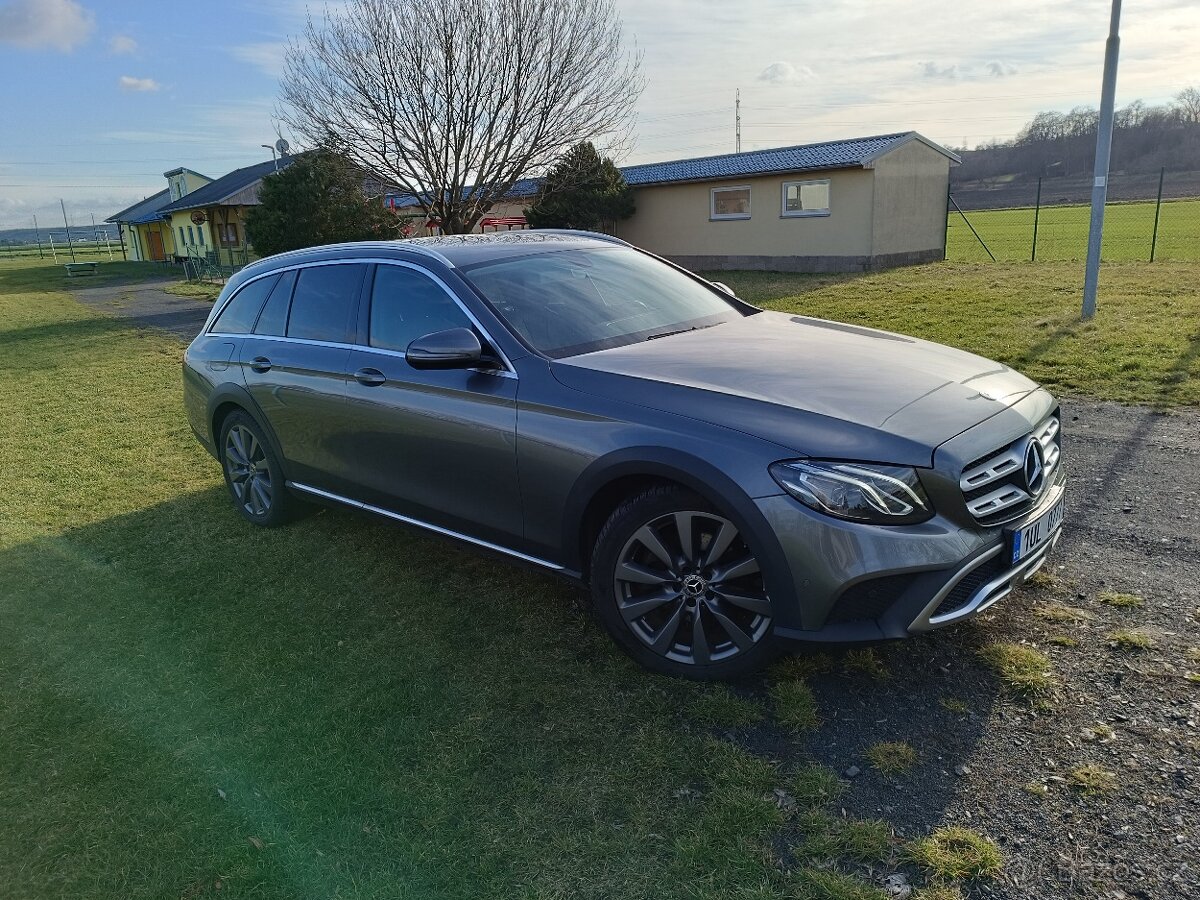 Mercedes E Klasse All-Terrain 4Matic 220d 97500km DPH-odpoče
