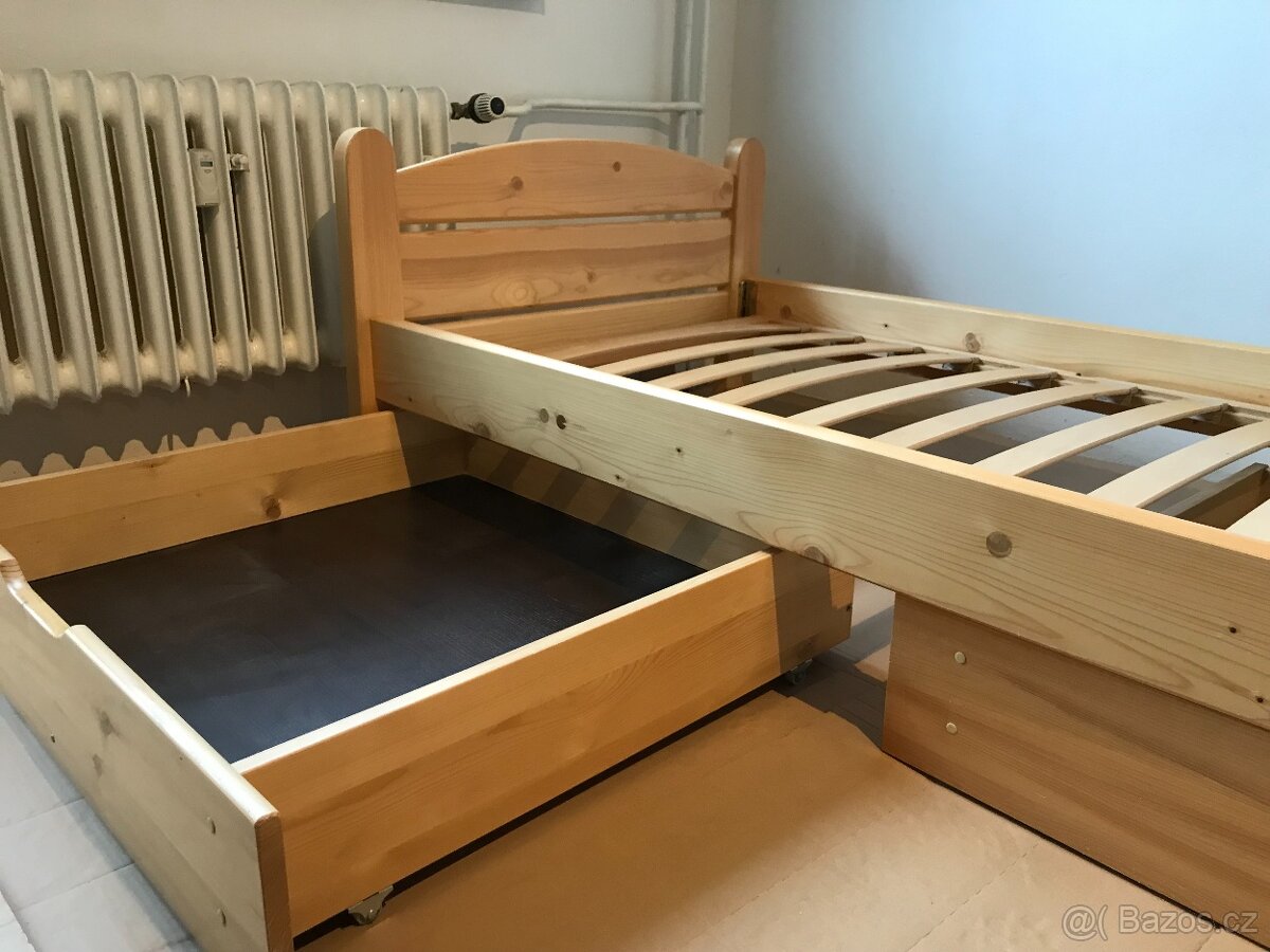 Postel se dvěma šuplíky