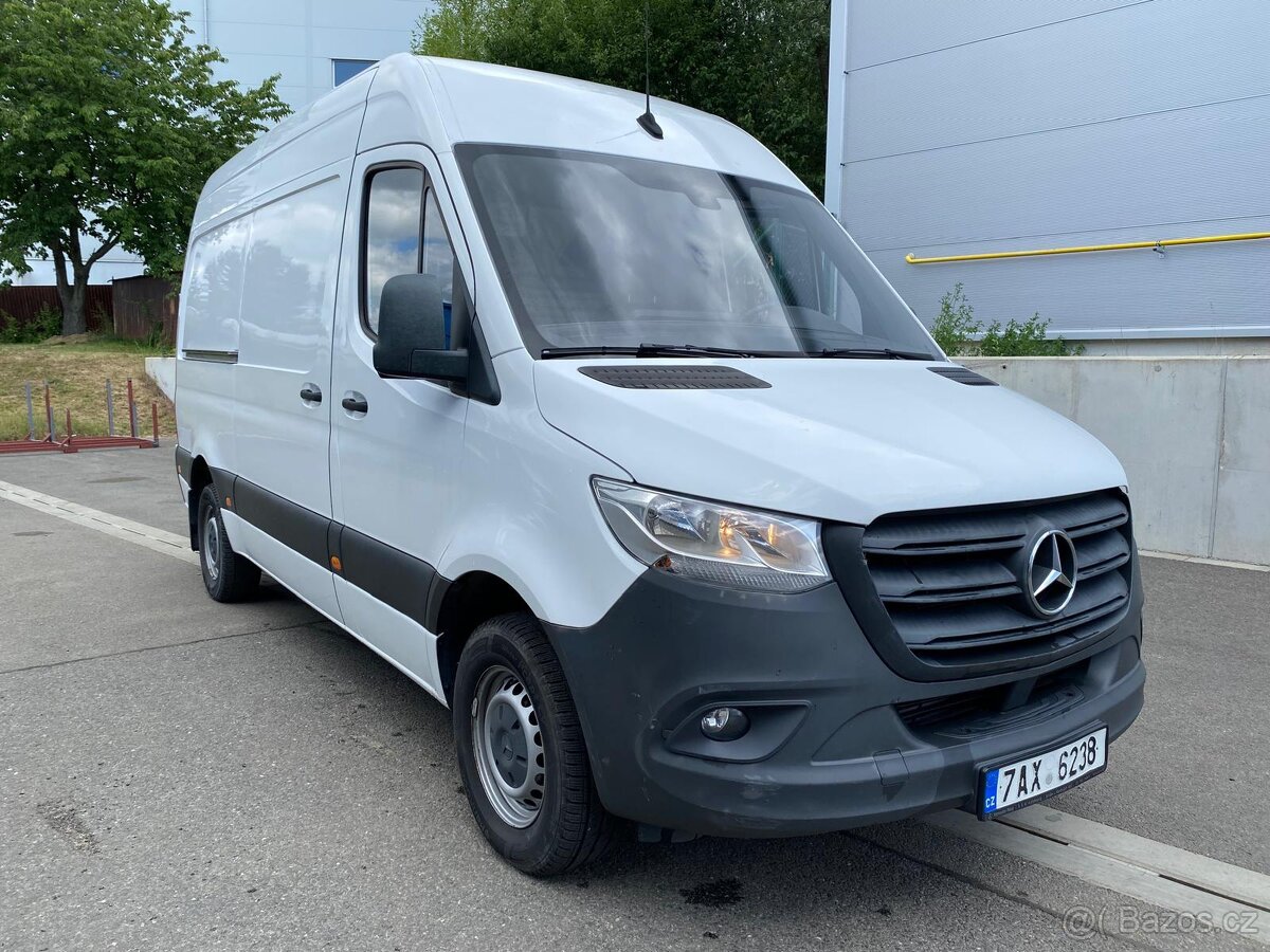 MB-Sprinter 314 2,2Cdi 105kW L2H2 ČR Webasto,tažné,naOBYTŇÁk