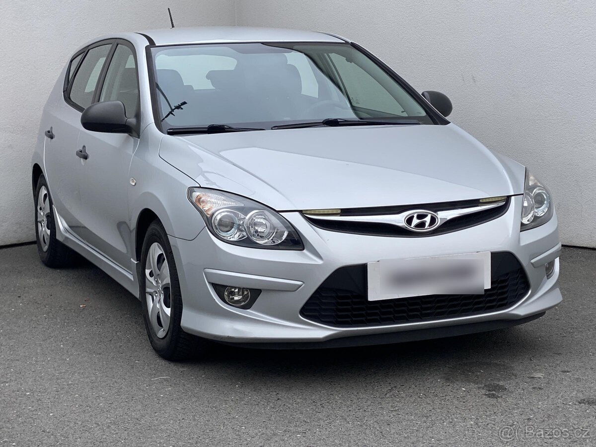 Hyundai I30 1.4CVVT , 80 kW benzín, 2011