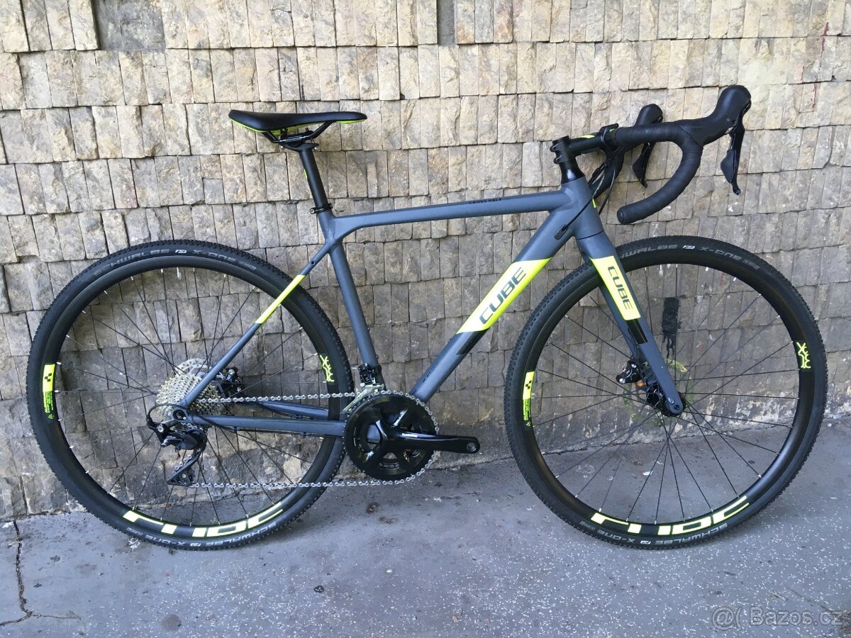 Cube Cross Race Pro