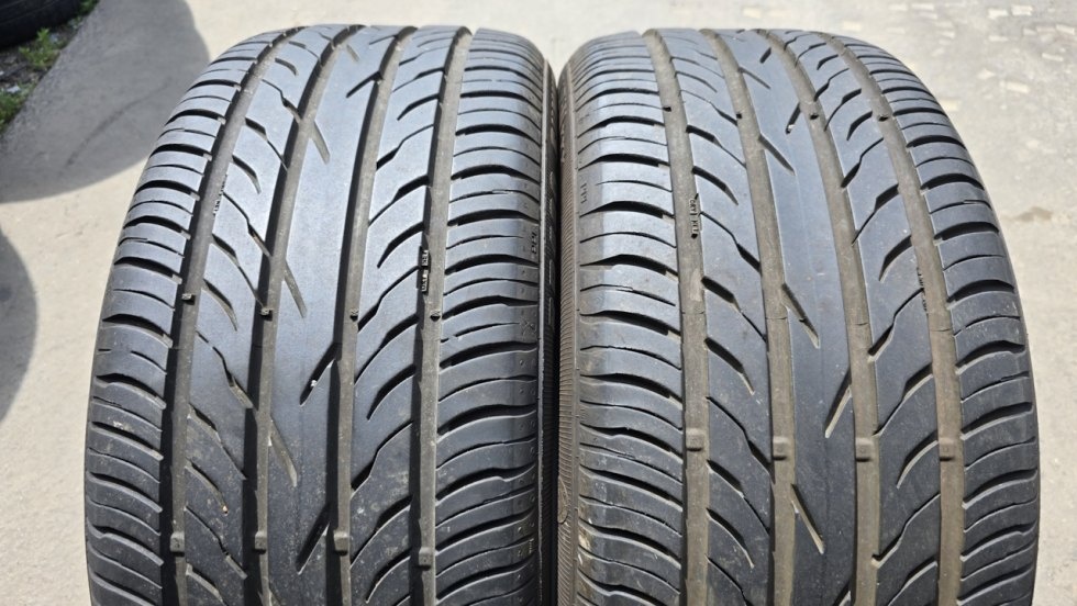 Letní pneu 245/40/18 Platin