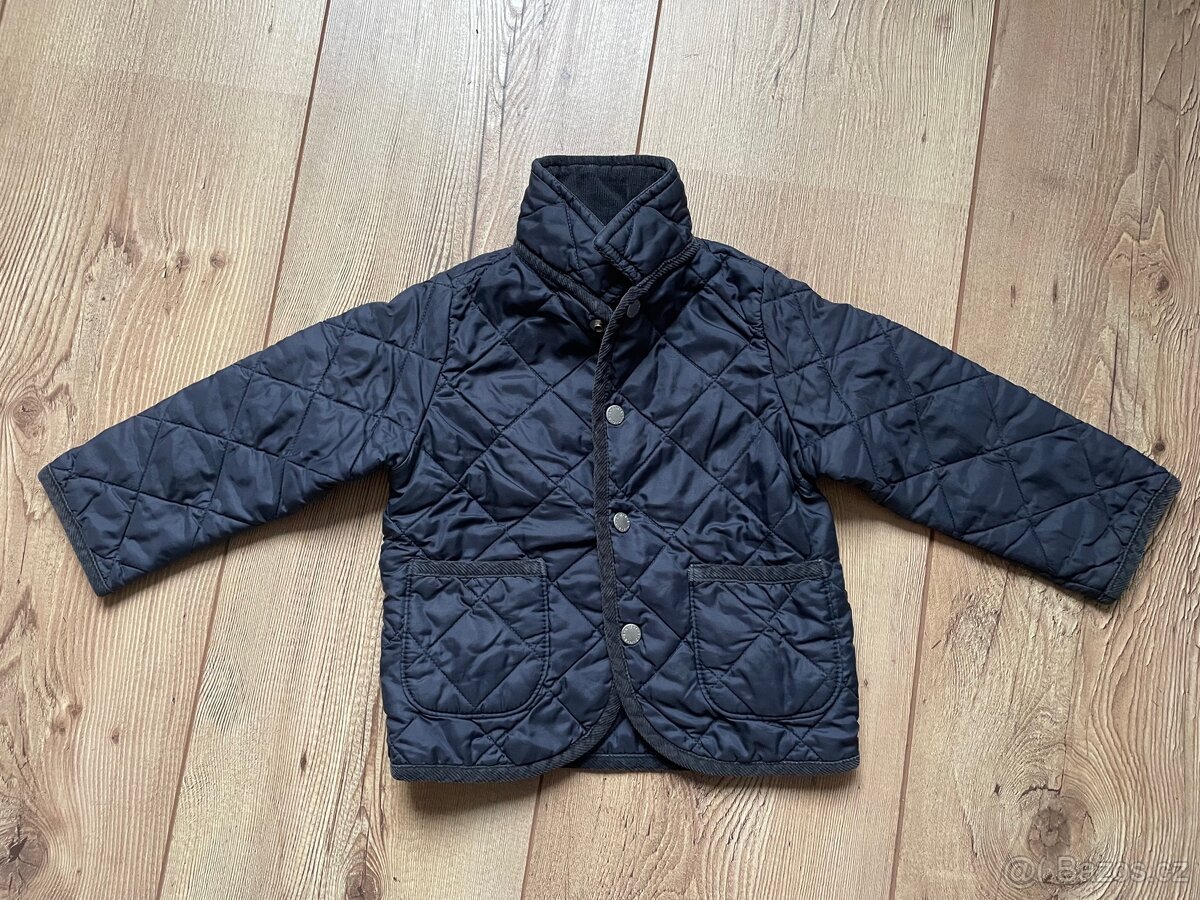 United Colors of Benetton bunda vel. 82