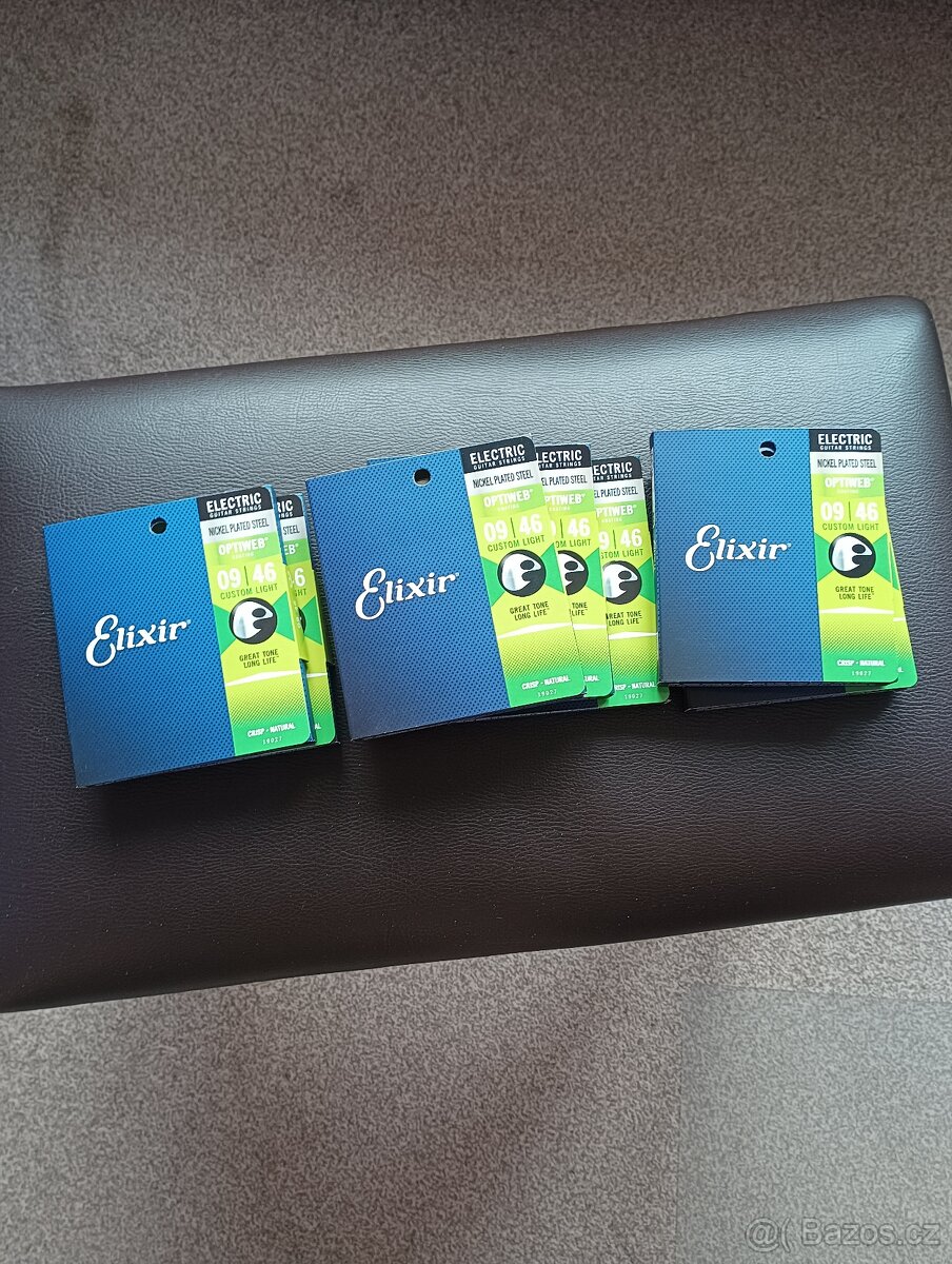 struny Elixir Optiweb 19027 Custom Light