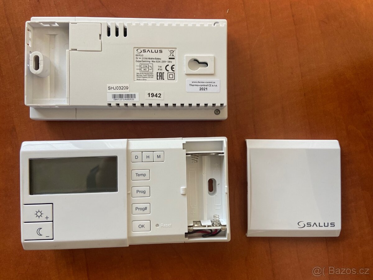 Termostat drátový SALUS