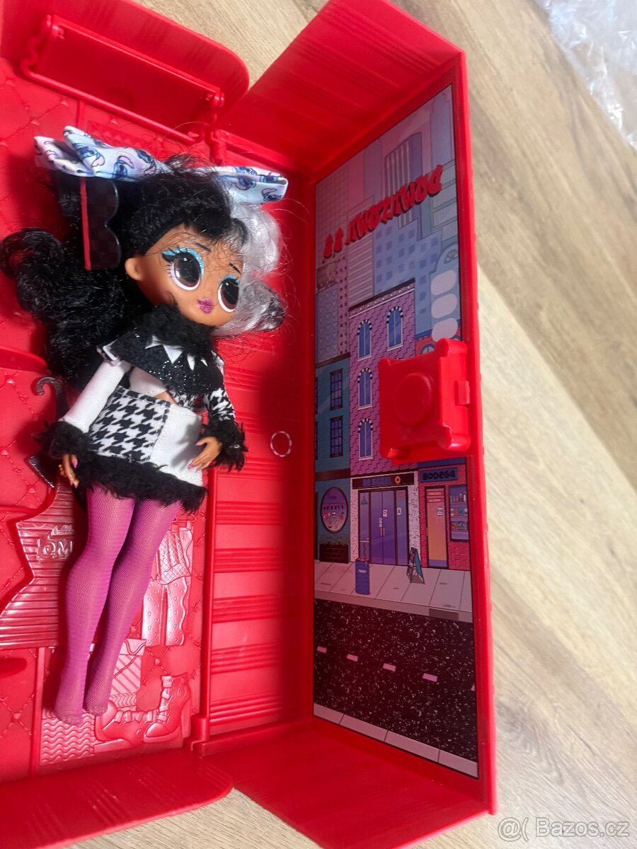 Lol suprise panenka s krabickou na zámek a klickem