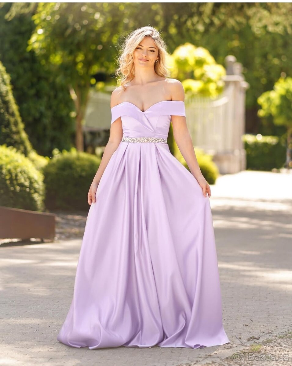 Nádherné maturitní, plesové šaty v lila barvě.