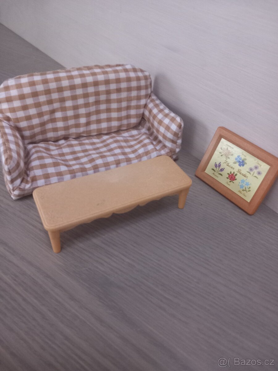 Sylvanian families nabytek