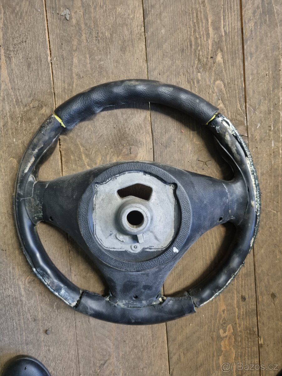 Original M Paket Volant věnec BMW E90 E91 E92 E93