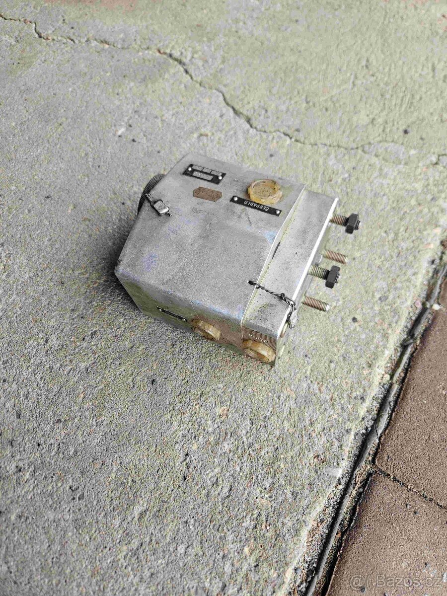 Autobus Š 11- regulační blok