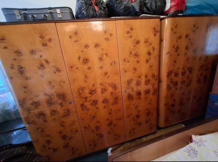 Prodám starý nábytek do ložnice ze 70. let
