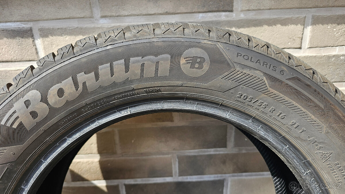 Zimní 16" pneumatiky Polaris 6 - 205/55 R16 8mm, zánovní