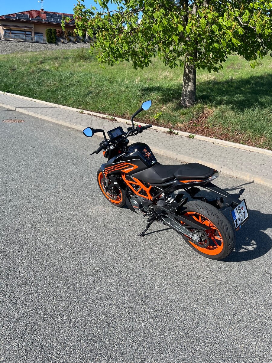 KTM Duke 125 2022