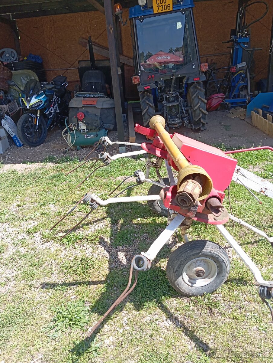 Prodám taženou obracečku